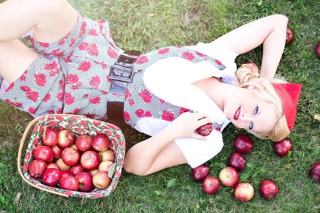 Zachowaj świeżość jabłek przechowując je w chłodni